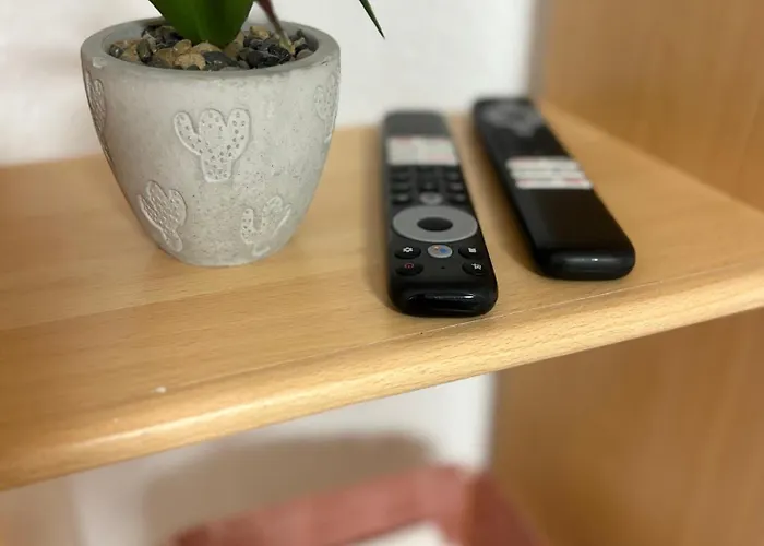 Apartmán Residencial Leyra, Piso Centrico De 6 Habitaciones, 8 Camas *